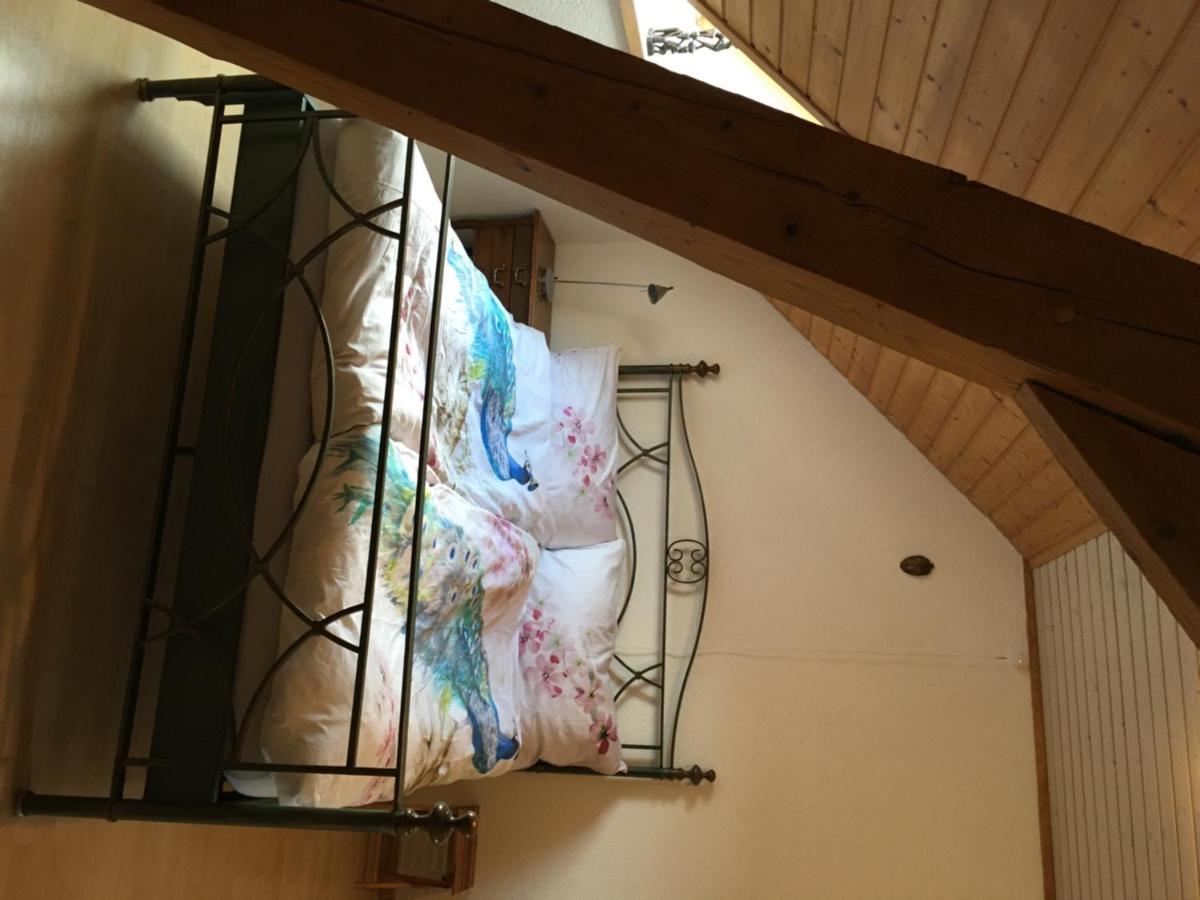 3,5 Zimmerferienwohnung Schwalbenaescht Rueeggisberg Extérieur photo