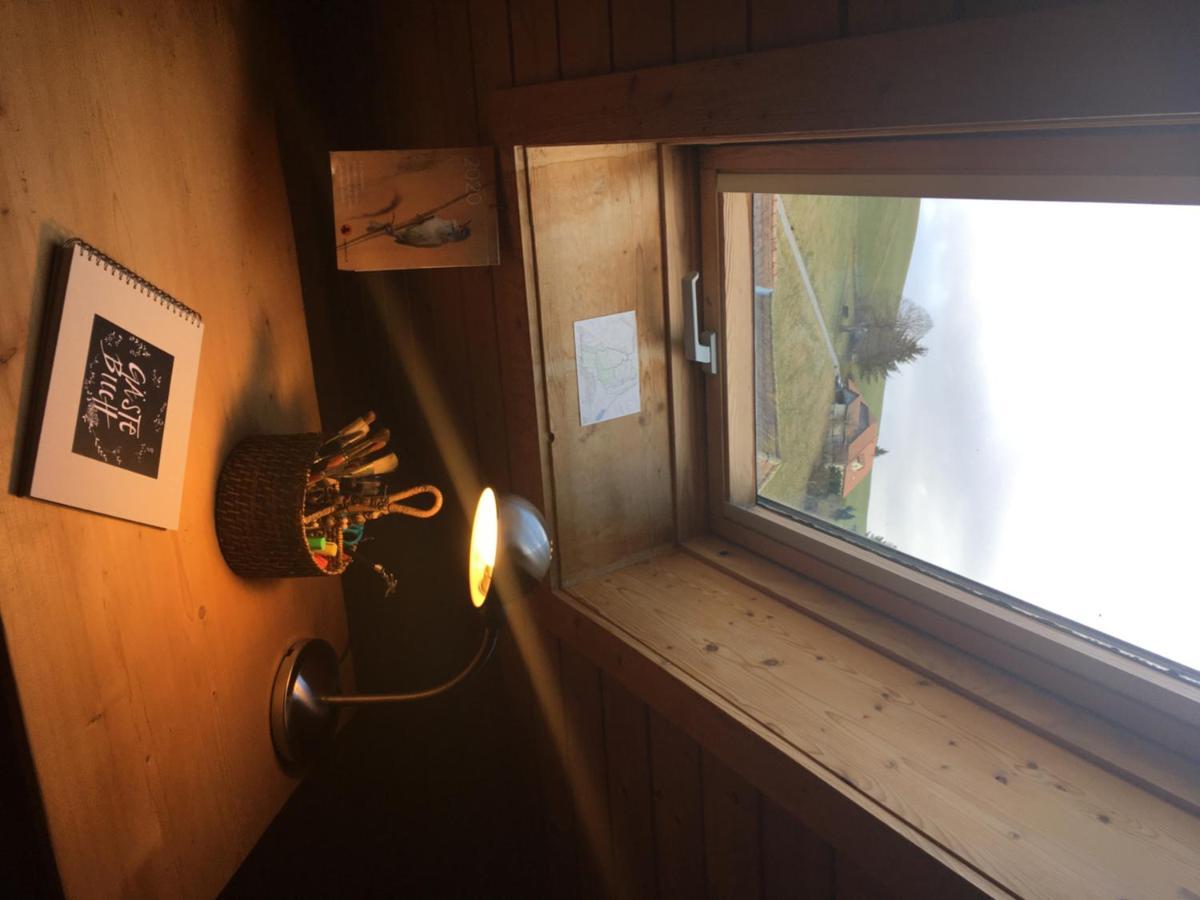 3,5 Zimmerferienwohnung Schwalbenaescht Rueeggisberg Extérieur photo